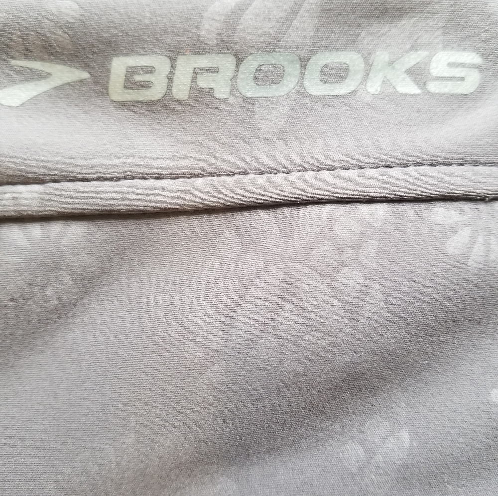 Brooks Running Jacket - image 2